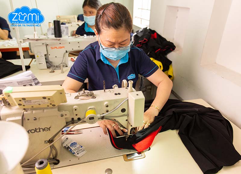 Xưởng may áo đồng phục số lượng lớn tại TP. Hồ Chí Minh