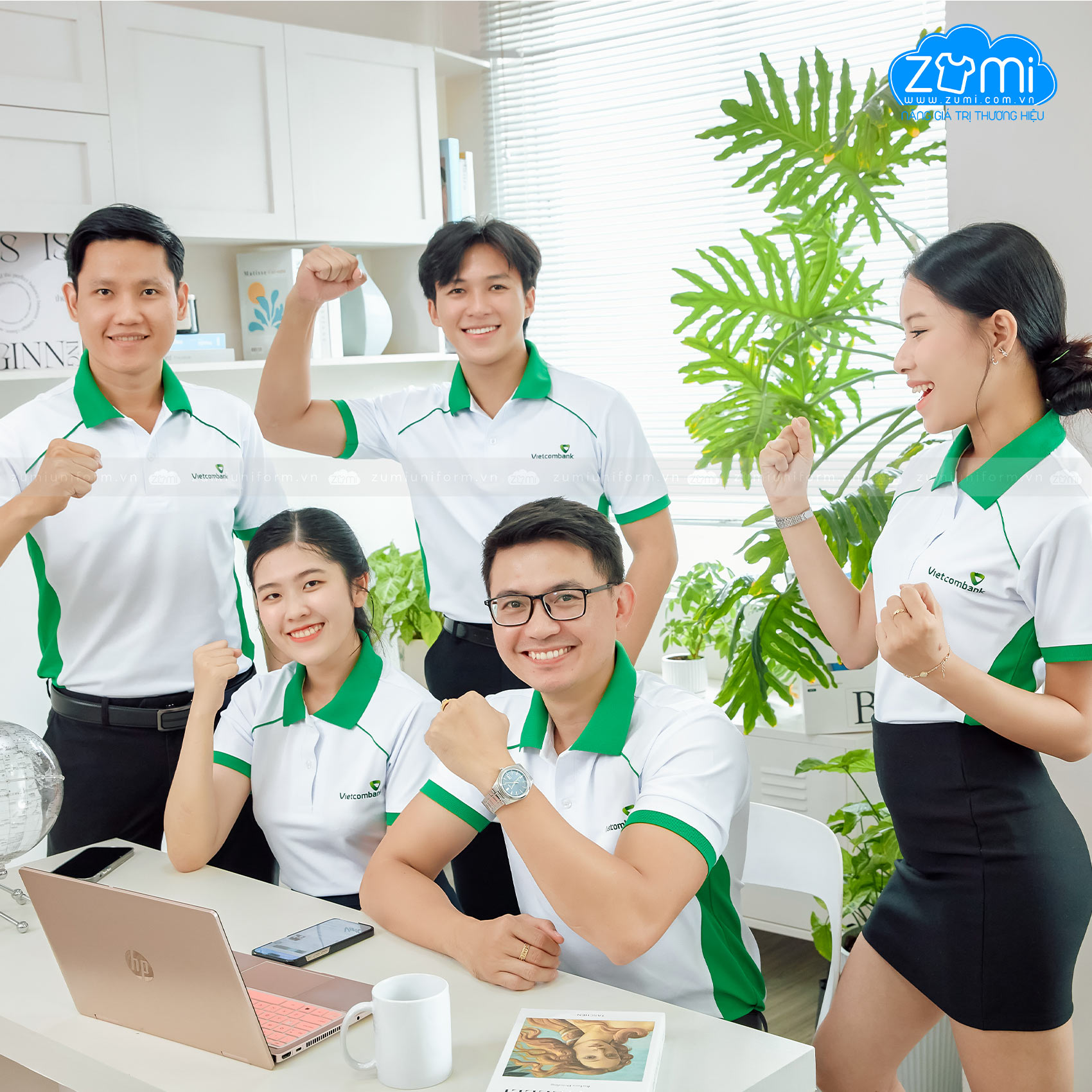 Áo Đồng Phục Cổ Trụ Ngân Hàng Vietcombank